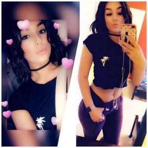 Meet your Posher, Dania